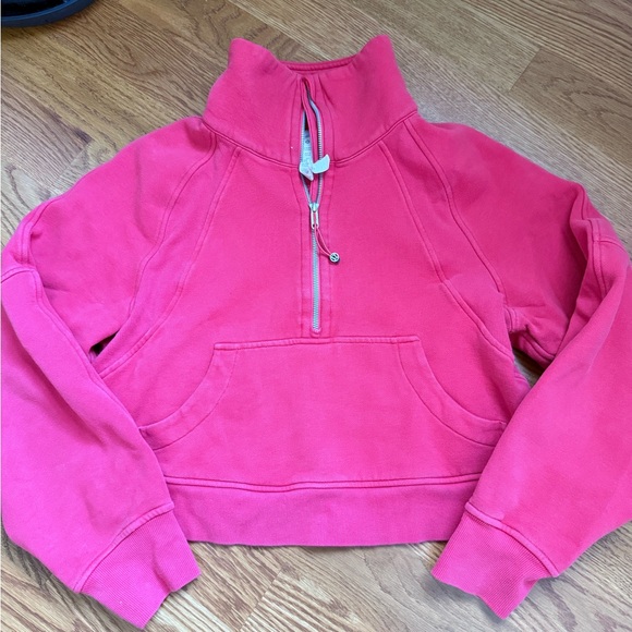 Lululemon cropped scuba - Picture 1 of 4